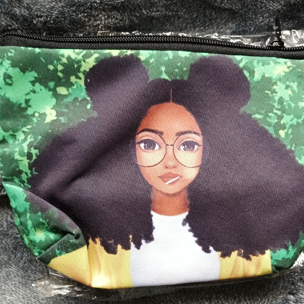 Stylish Black and Green Women's Makeup 💄 Bag